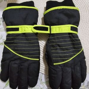 Winter Gloves for Kids Warm: 3M Thinsulate